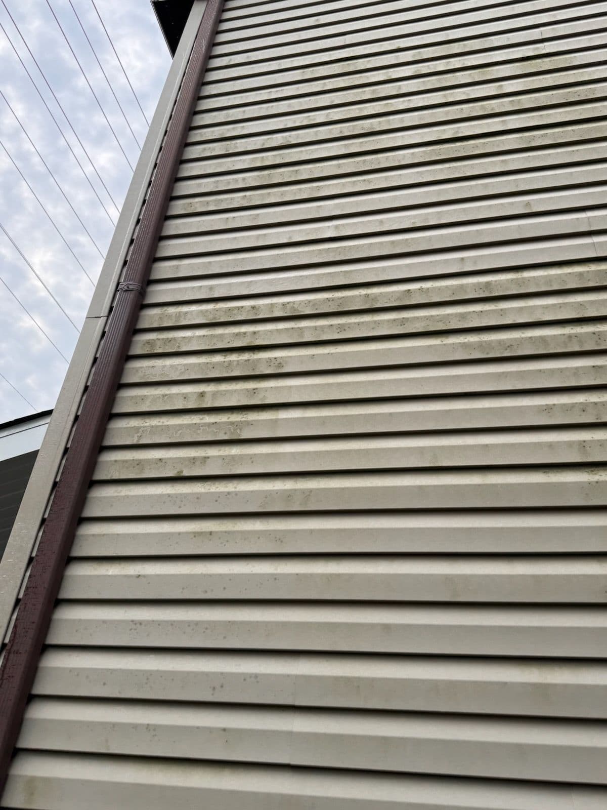 Gallery photos for Outstanding House Washing in O'Fallon Missouri: Image #1