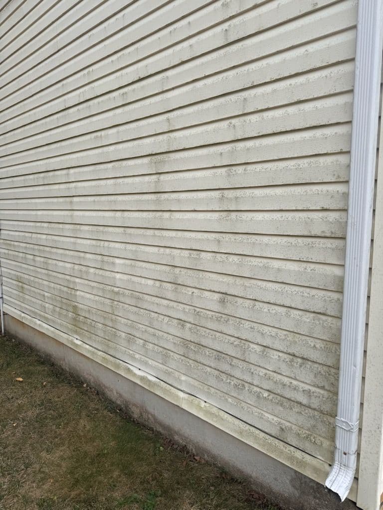 Gallery photos for House Softwashing Service in Weldon Spring: Image #1