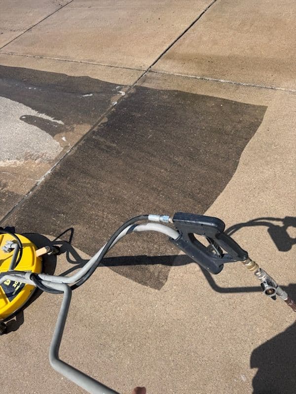 Gallery photos for Amazing Driveway Transformation in O'Fallon: Image #2