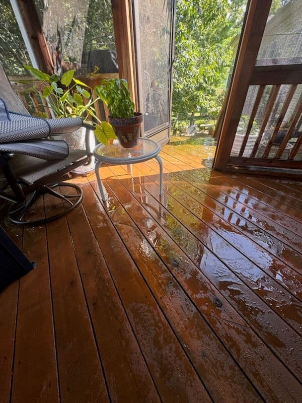 Gallery photos for Stunning Porch Cleaning in Chesterfield MO: Image #1